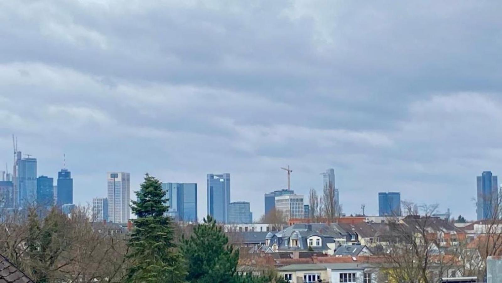 Schoenes Erwachen Im Frankfurter Penthouse Frankfurt am Main Exterior photo