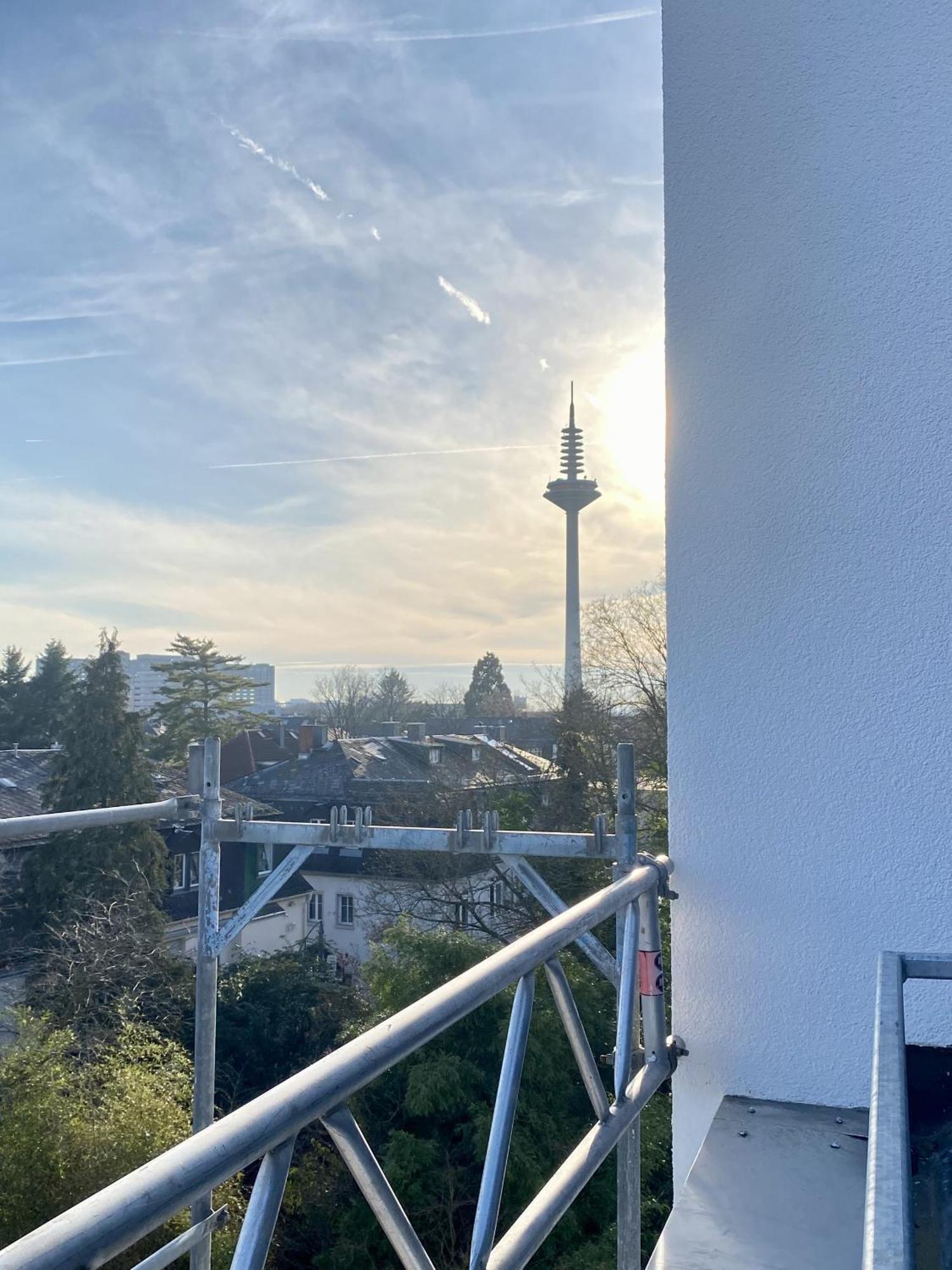 Schoenes Erwachen Im Frankfurter Penthouse Frankfurt am Main Exterior photo